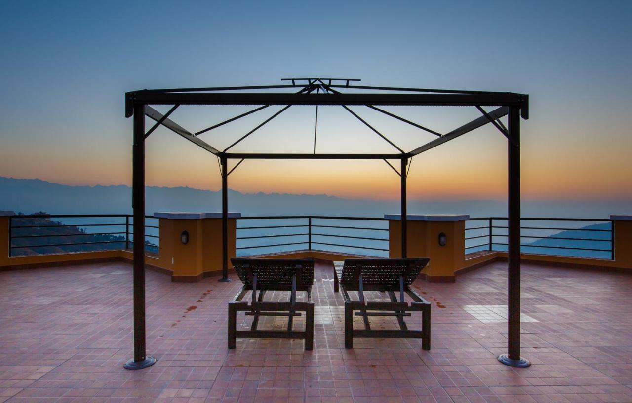 Club Himalaya, By Ace Hotels Nagarkot Esterno foto
